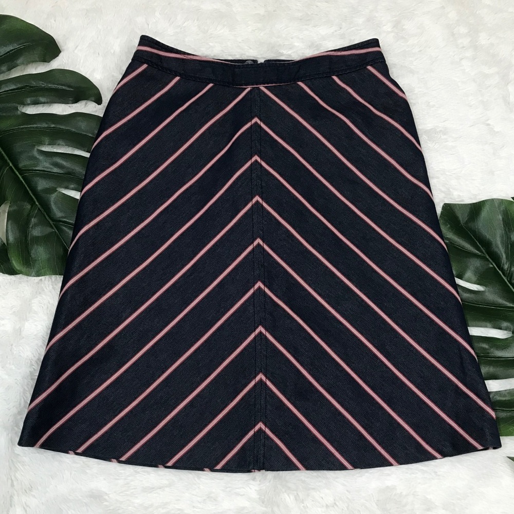 Hennes Dark Denim Chevron Skirt Size 9